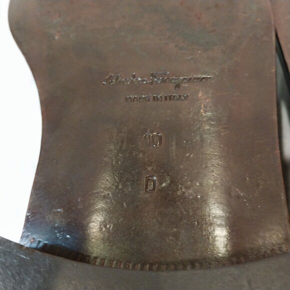 SALVATORE FERRAGAMO men's size 10 D brown Oxford. - Picture 8 of 10